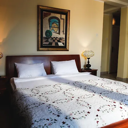 Hotel Bojatours 3*
