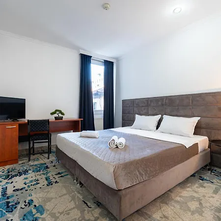 Otel Bojatours Podgoriçe