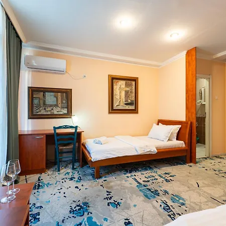 Bojatours 3* Podgorica