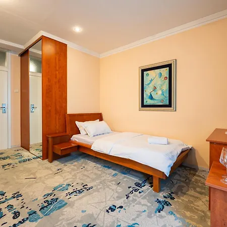 Bojatours Hotel