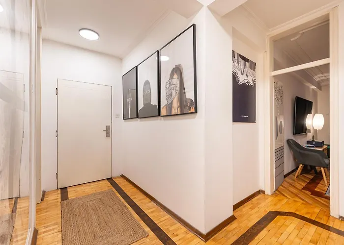 Bojatours فندق 3*